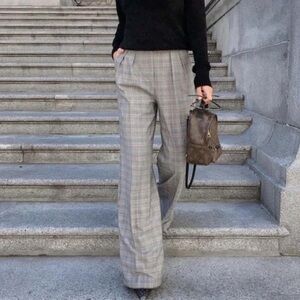 Aritzia Babaton Wide Leg Trousers